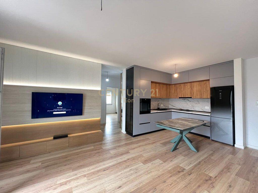 Shitet Apartament 2+1, Pamje Deti,Plazh Durrës ! 185,000 € Sip. Totale  102m2