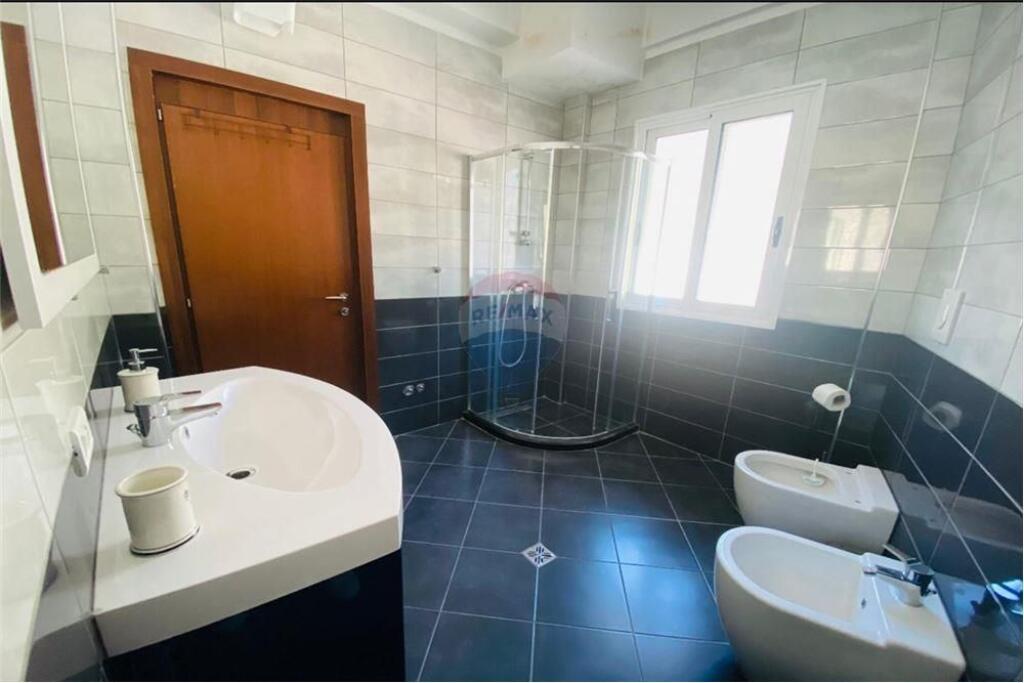 Apartament 2+1 me Qera