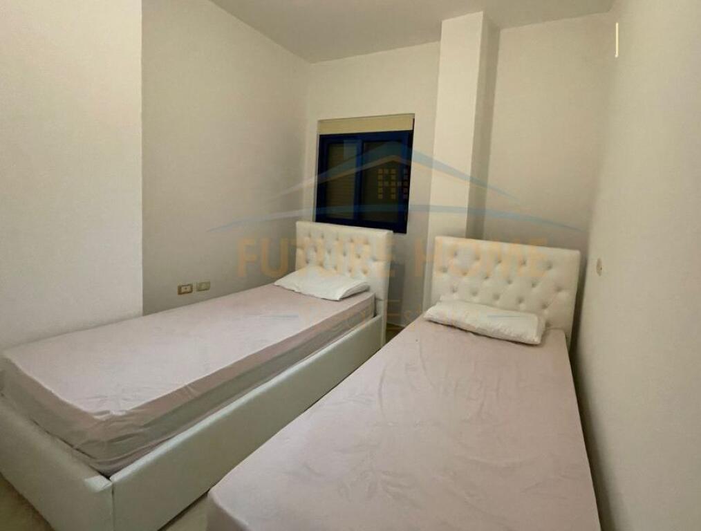 SHITET APARTAMENT 2+1 TEK MALI I ROBIT,GOLEM
