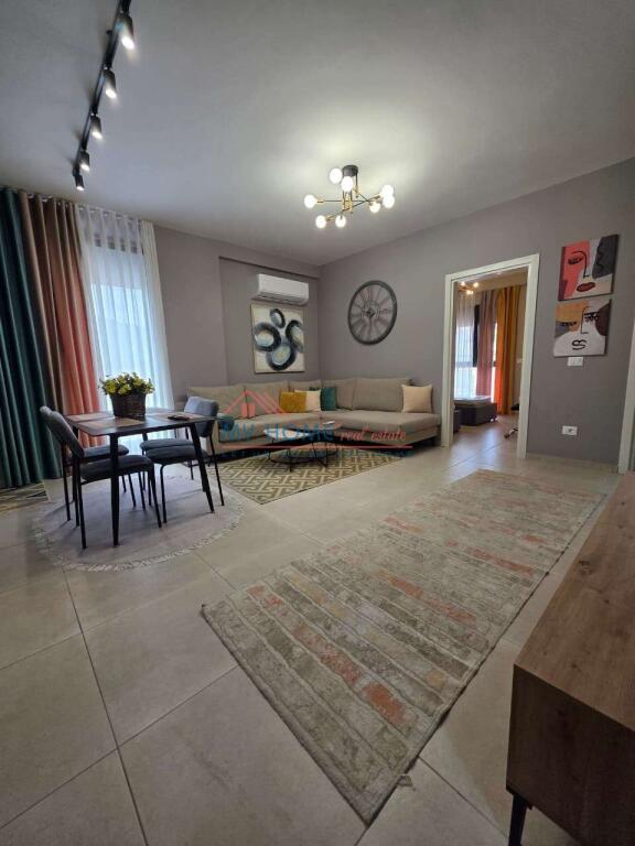 Apartment 2+1 for rent Botanical Garden in Tirana