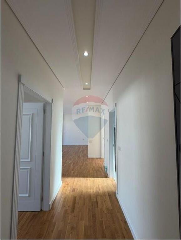 Apartament 2+1 per shitje ne Fresk