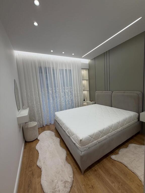 Shitet: Apartament 1+1 Rr. Besim Alla,Misto