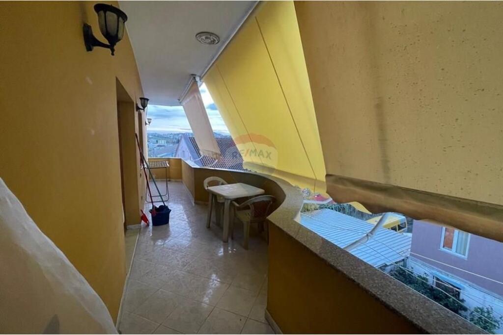 Apartament per qera 2+1 tek Rruga Sadik Petrela