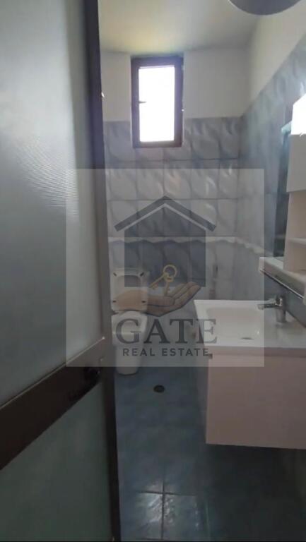 🏡 Shitet apartament 2+1+2 tualete ,Golem