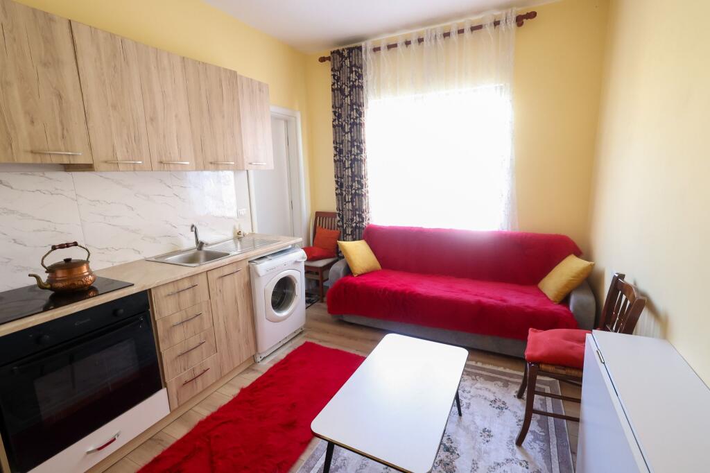 Appartamento 1+1 In Affitto a Fresku, Tirana - 300€