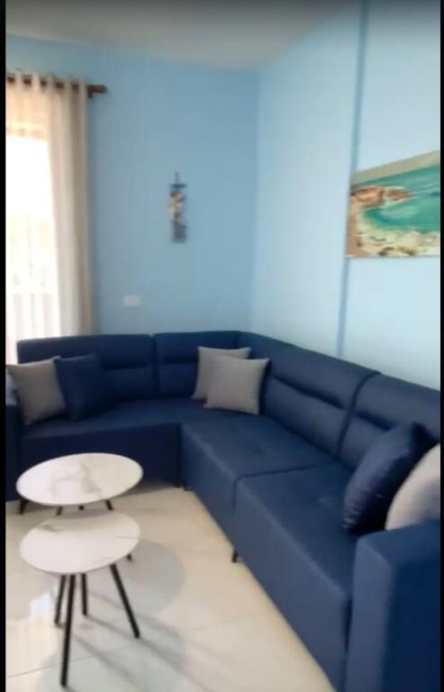 For rent 1+1 AMERICAN 3 GOLDEN PARK 450 thousand leke