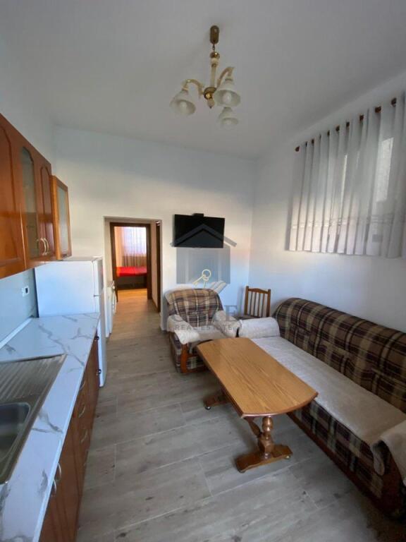 Jepet me Qira Kati i Parë i një Vile Ne Ish Kenet Durres