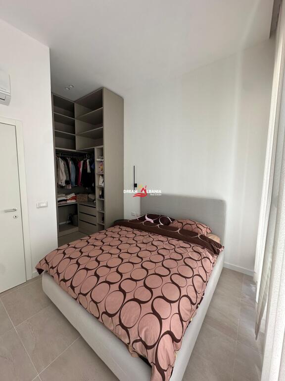 Shitet apartament 1+1 Tek Kopshti Zoologjik, prane rruges Euard Mano (ID 41111196)