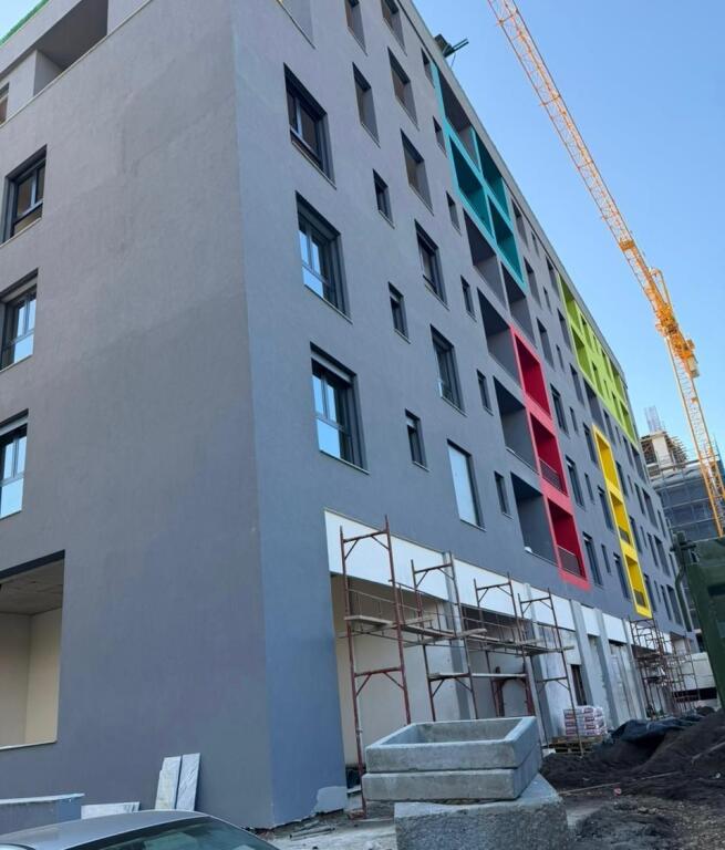 🏠Shitet Apartament 1+1+bllk 📍Rezidenca Color Splash, Paskuqan 📐Sip. Totale 86.3m2 💶 Çmimi : 99.500€ 🏗️Ndertim i ri