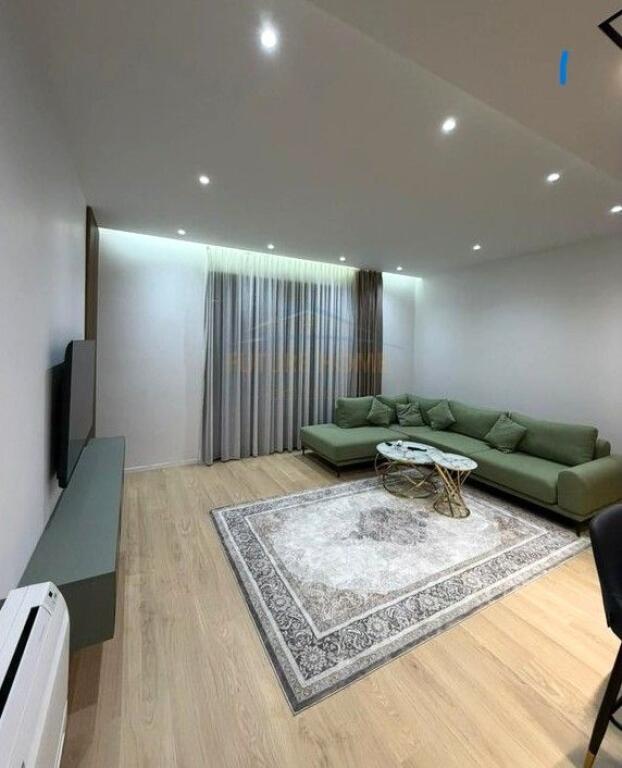 Shitet, Apartament 2+1+2+Post Parkimi, "Kompleksi Delijorgji ", Tiranë