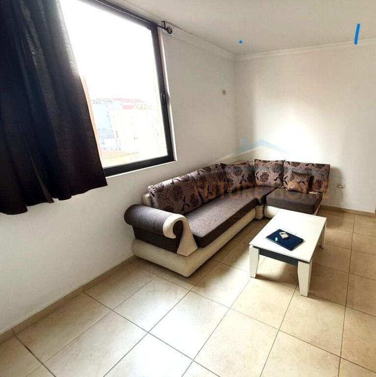 Shitet, Apartament 1+1, Materniteti i Ri, Tirane