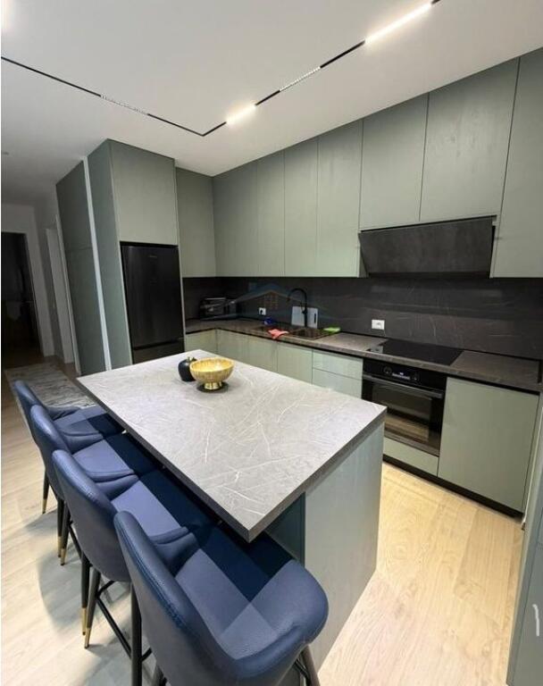 SHITET APARTAMENT 2+1 +POST TEK DELIJORGJI