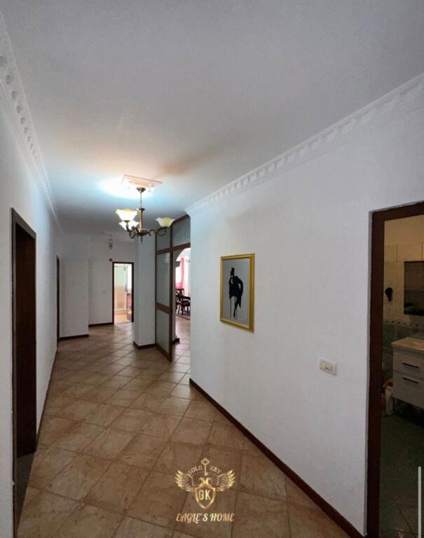 SHITET APARTAMENTI  • 3+1+2 + 2 Ballkone 📍 Adresa: Vollga,Mema House • Sipërfaqja: 154 m²