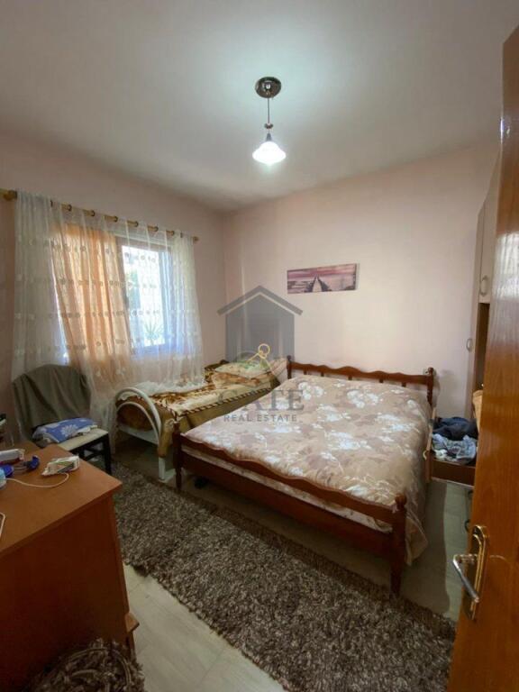 Apartament 2+1 Per Qira ne Ish Kenet Durres.