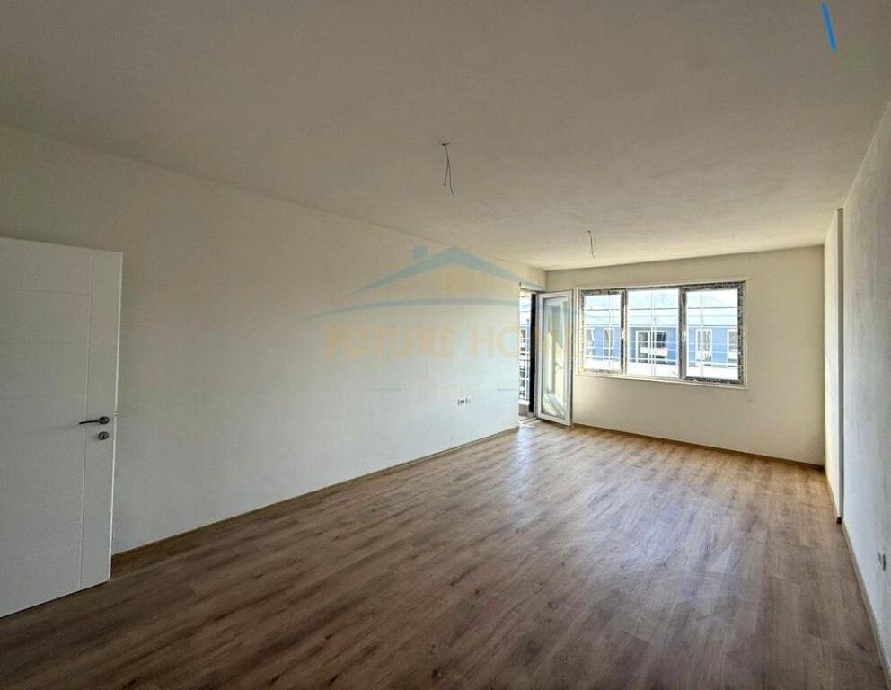 Apartament 2+1 , Univers City , Tirane (Per shitje)