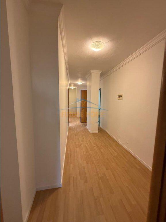 Shitet, Apartament 2+1, Selvia, Tirane