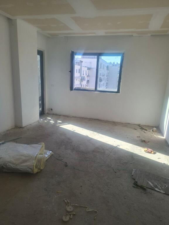 SHITET APARTAMENT 1+1 NSHRAK