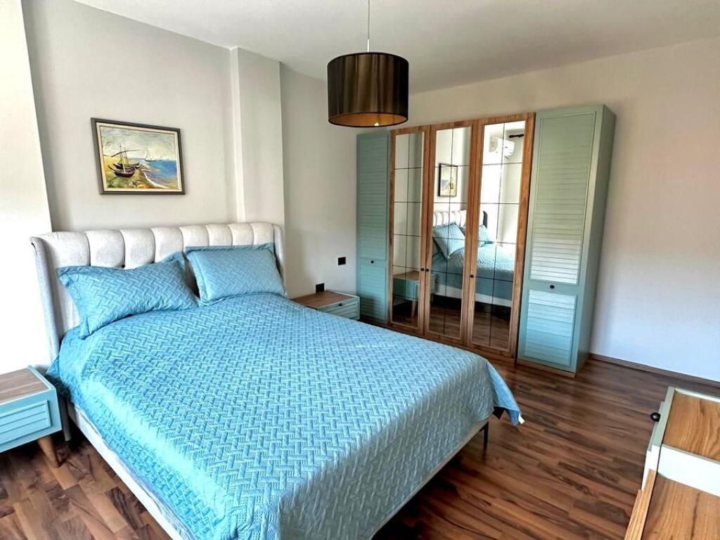 Myslym Shyri, shesim nje super apartament 2+1