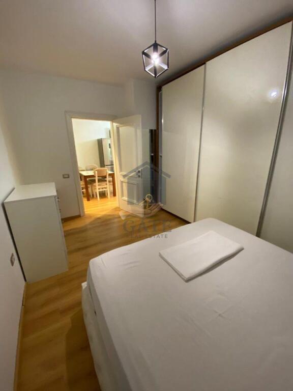 Shitet super apartament 2+1 – Pranë Muzeumit, Durrës