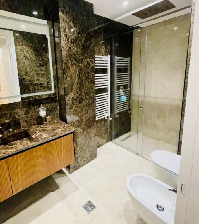 APARTAMENT 2+1+2+ POST PARKIMI, LIQENI I THATË!