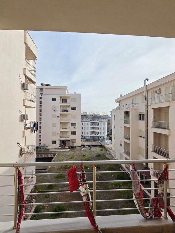 Apartament 2+1 Në Shitje në Plazh, Durrës vetem 50 prane Detit !! 135,000 € Sip. Totale  110m2