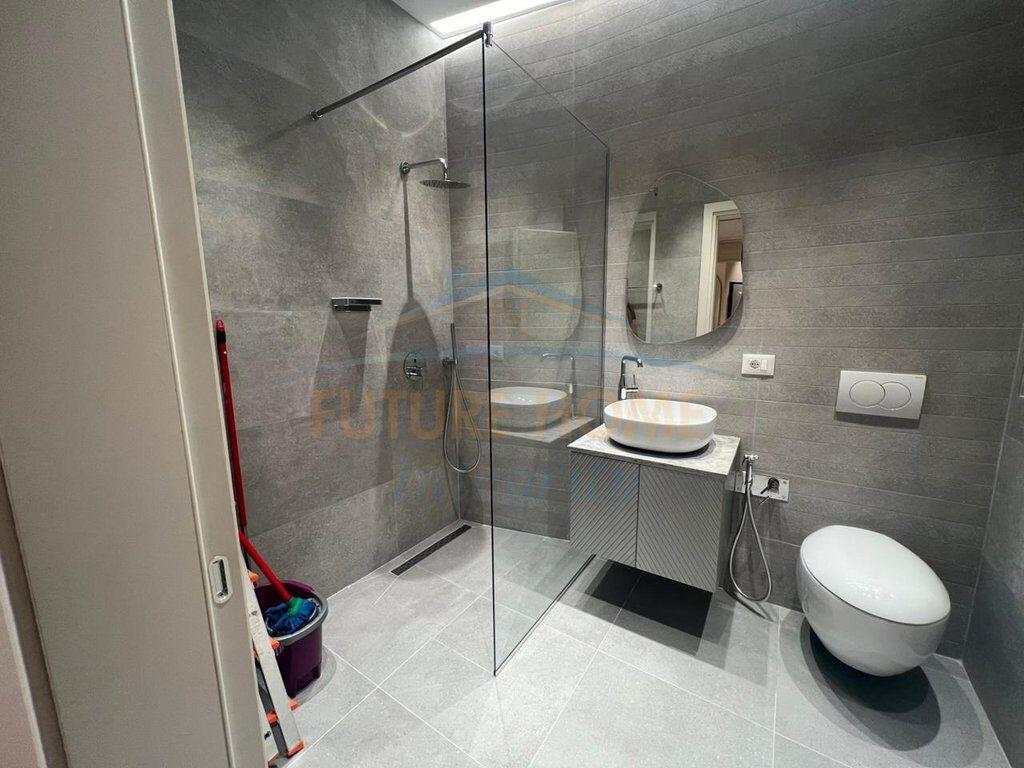 Qera, Apartament 2+1+2+2 Poste Parkimi, Green Valley Residence, Tiranë