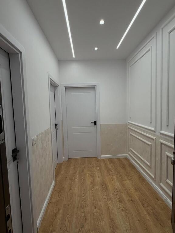 Shitet: Apartament 1+1 Rr. Besim Alla,Misto