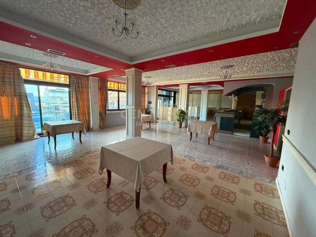 Godine multifunksionale per shitje ne Xhafzotaj - Durres!