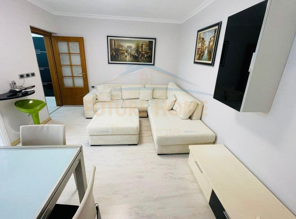 Qira, Apartament 2+1+POST PARKIMI, Bllok, Garda, Tiranë.