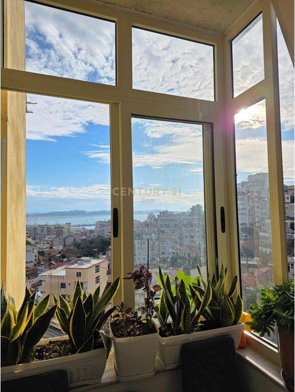 SHITET APARTAMENT 1+1 PRANE VILES SE ZOGUT ! 95,000 € Sip. Totale  89m2