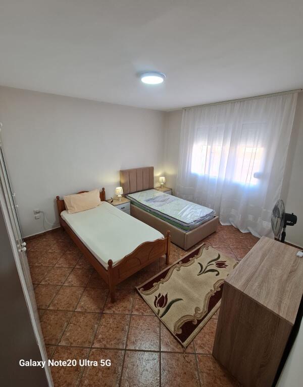 Apartament 2+1, Rruga Elbasanit!