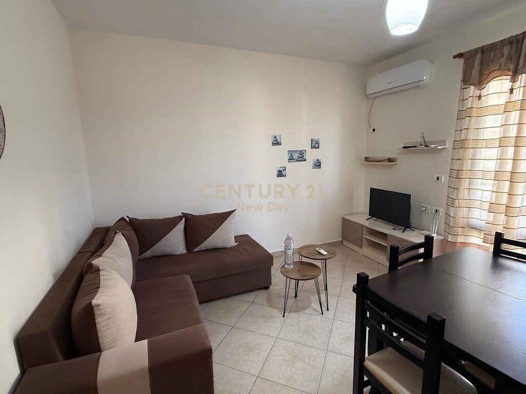 Apartament 1+1 në shitje në Plazh, Durrës, te Rrota e Kuqe 117,000 € Sip. Totale  62m2
