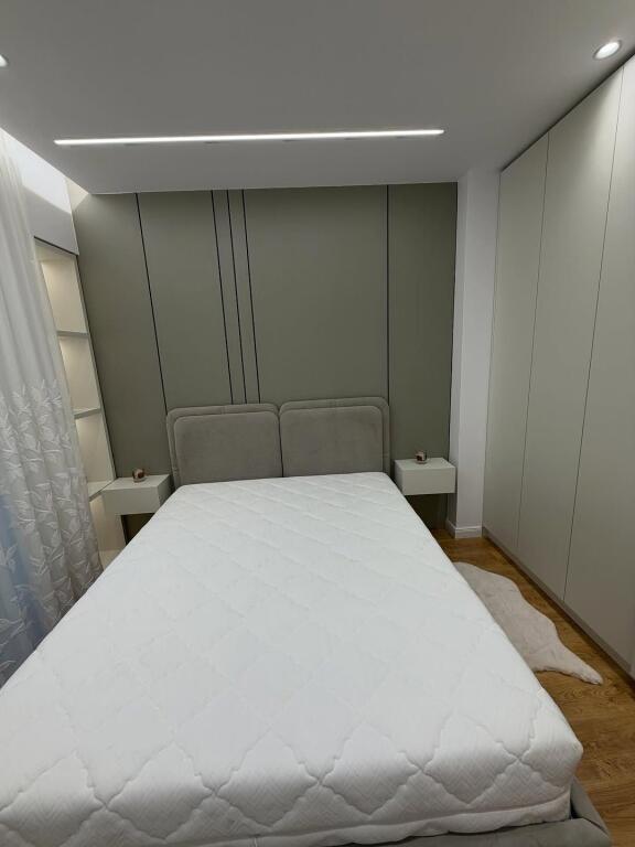 Shitet: Apartament 1+1 Rr. Besim Alla,Misto