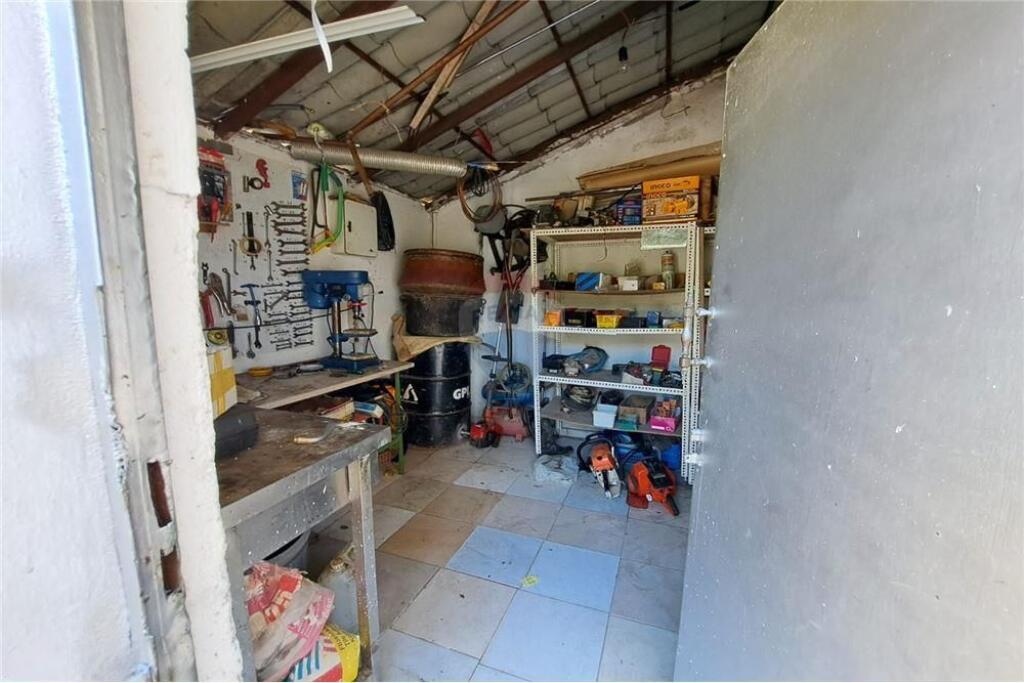 Shtëpi Private me Tarracë në Shitje