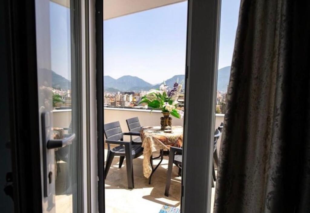 Apartment 1+1 for rent at Barrikadat!