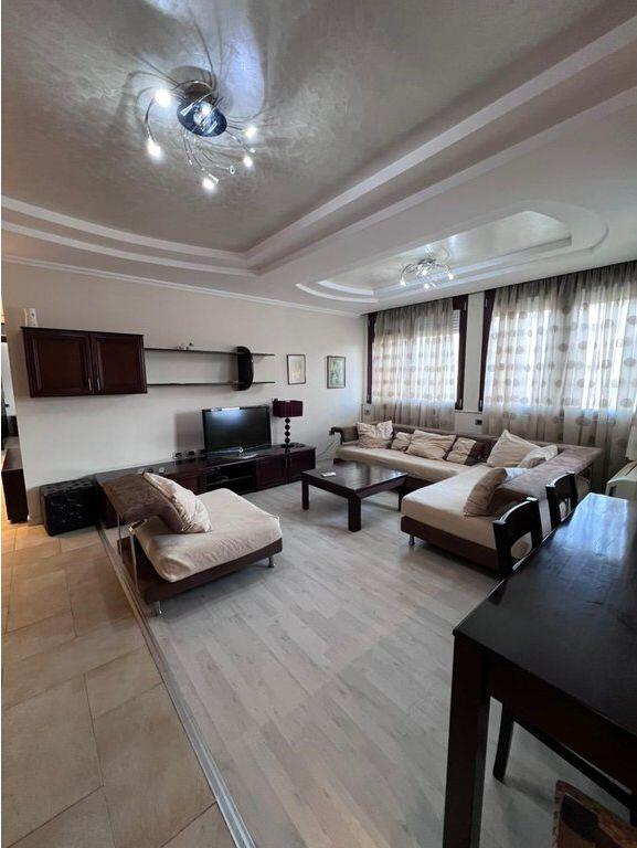 Qera, Apartament 3+1, Bllok, Tiranë