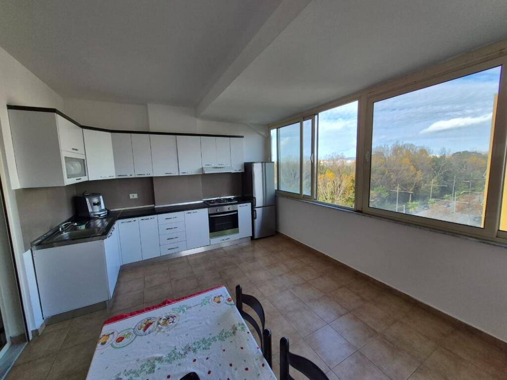 Shitet Apartament 1+1