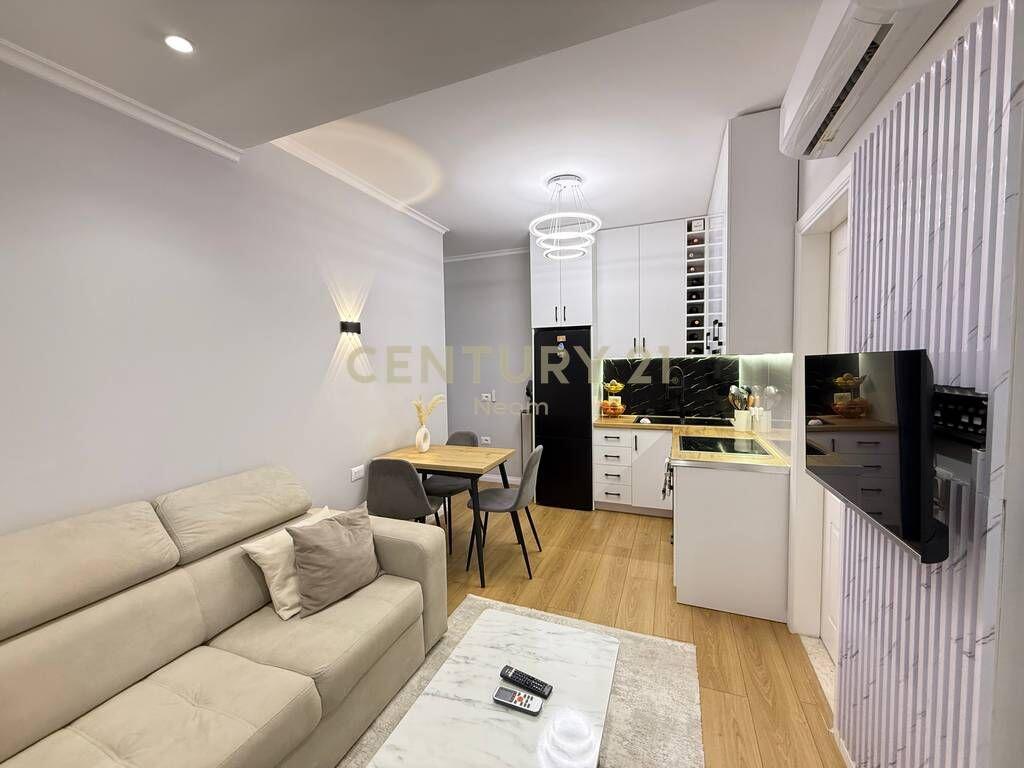 1+1 dry lake 119000€