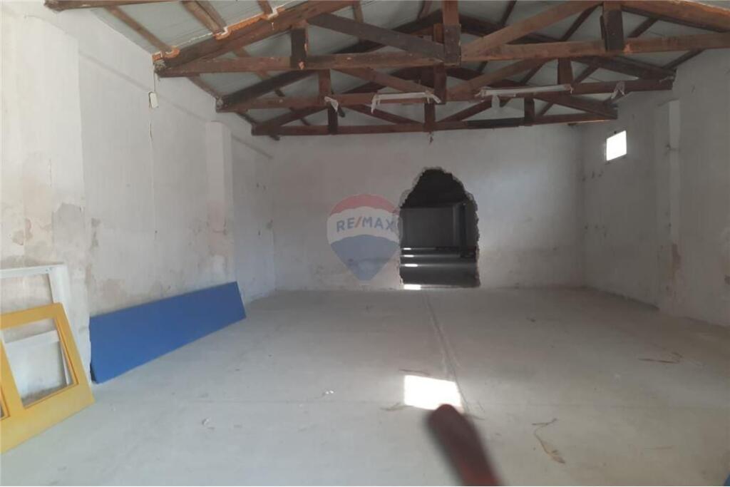 🏭 Magazinë/Kapanon për Shitje, Rruga e Re, Vlorë