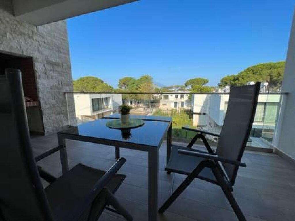 Shitet, Apartament 1+1, San Pietro, Gjiri i Lalezit