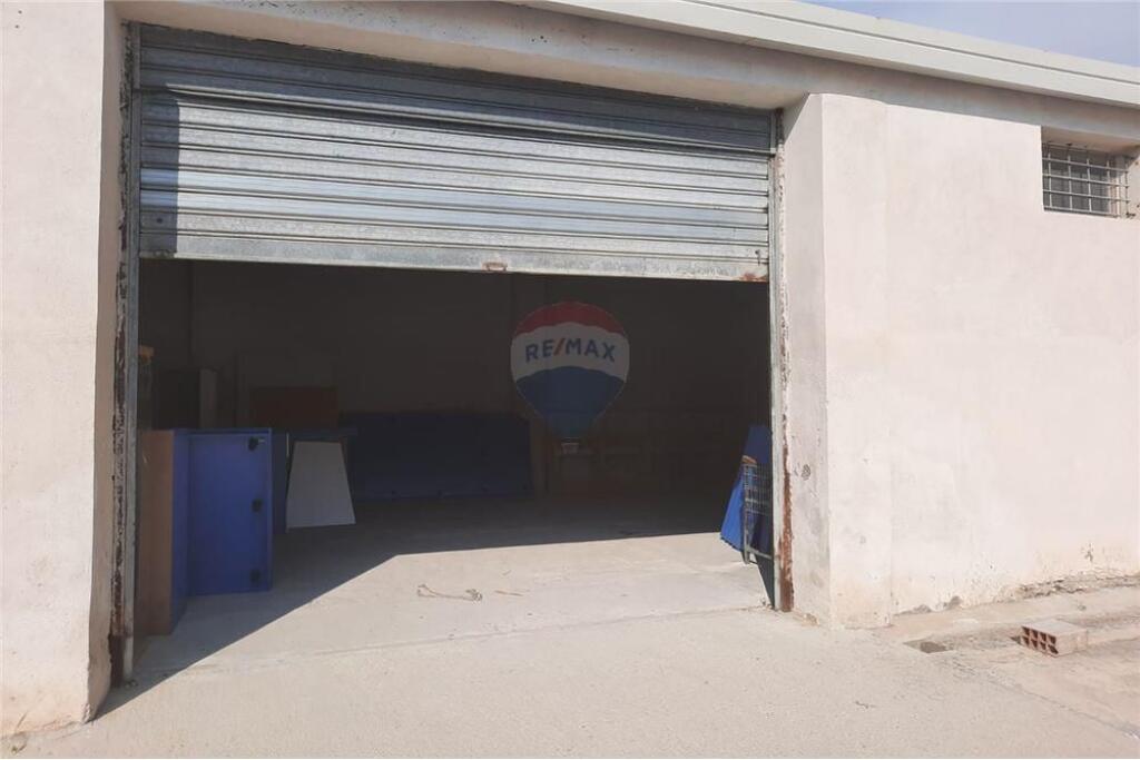 🏭 Magazinë/Kapanon për Shitje, Rruga e Re, Vlorë