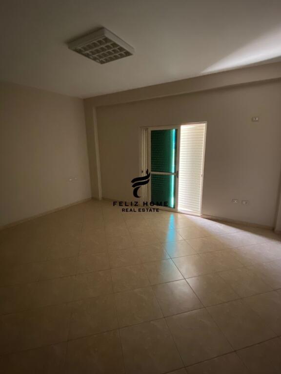 PREMISES FOR RENT 250 M2 KODRA E DIELLIT 1000 EURO