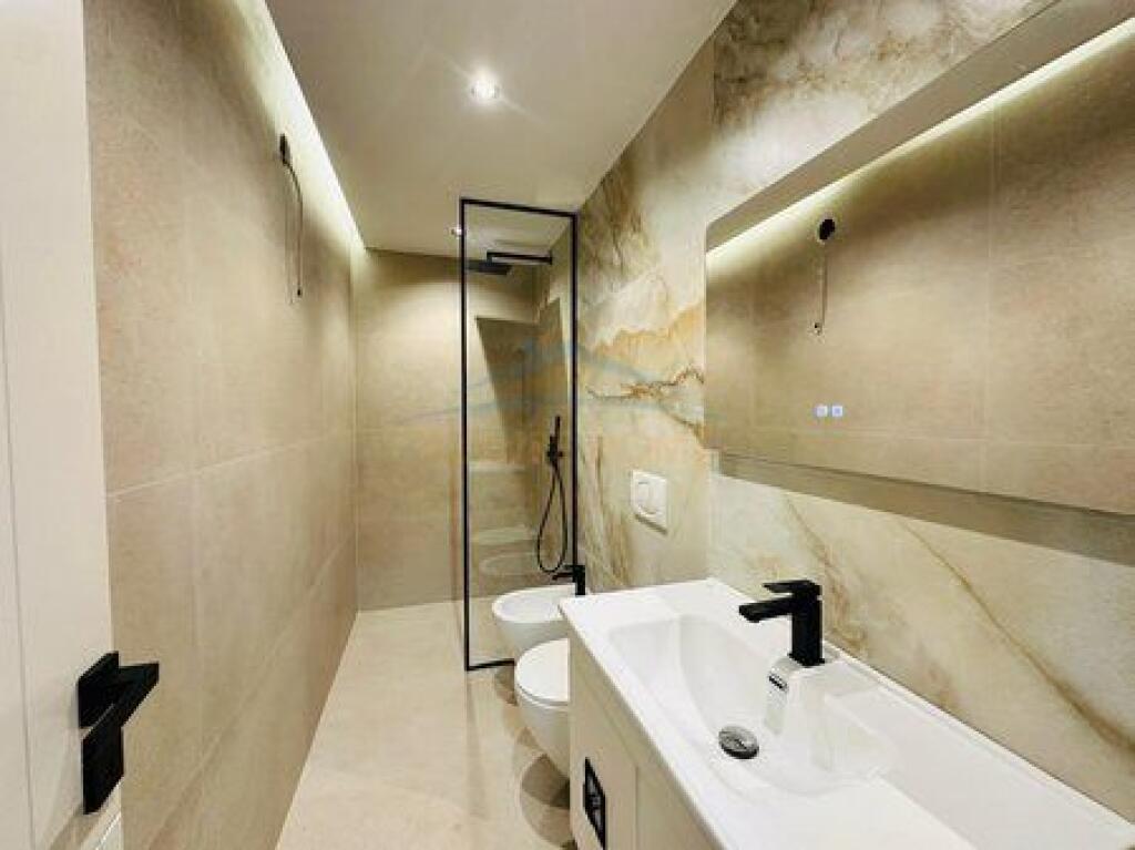 Apartment 1+1 for sale, Mozaiku i Tiranes, 21 December