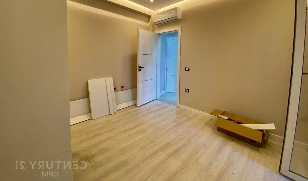 NE SAUK TE RI TEK XIBRAKU SHITET APARTAMENT 2+1+ 3 POSTE PARKIMI