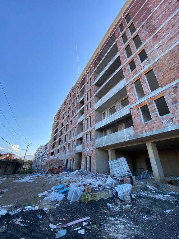 Univers City , 3+1+2wc per shitje