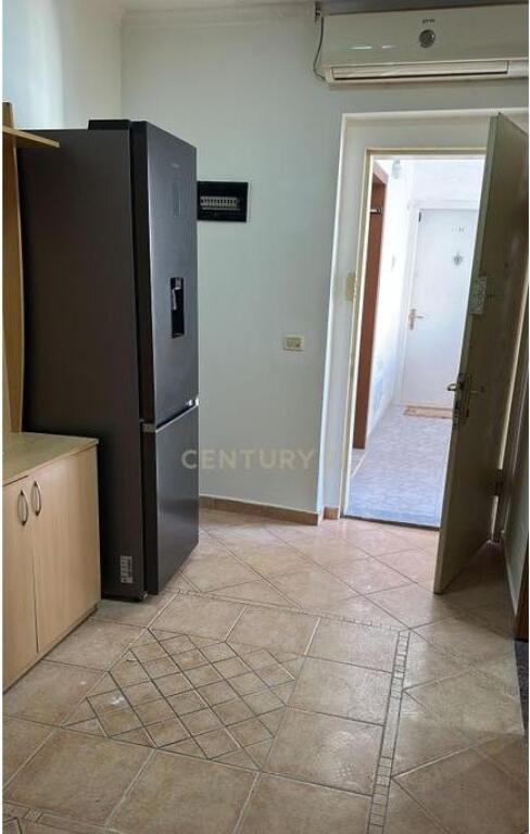 Apartament per shitje ne Ali Dem , Tek Ish Markata