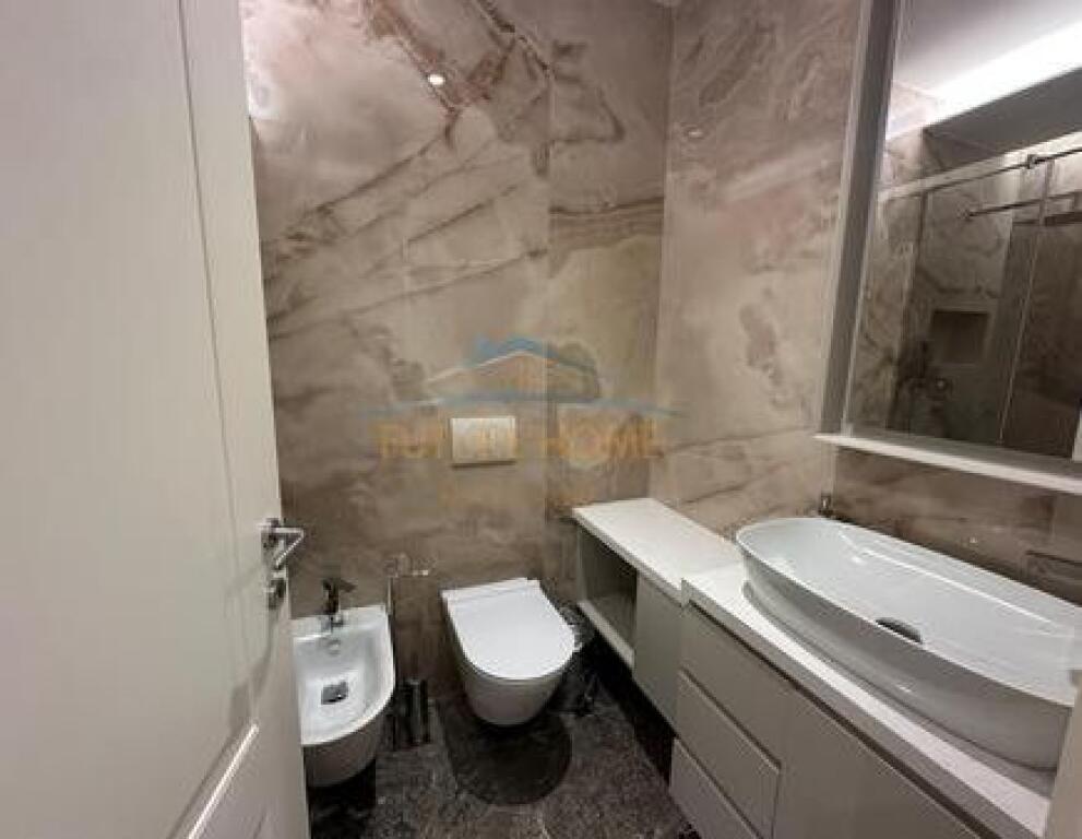 Affitto, Appartamento 2+1+Parcheggio Stadio Air Albania!