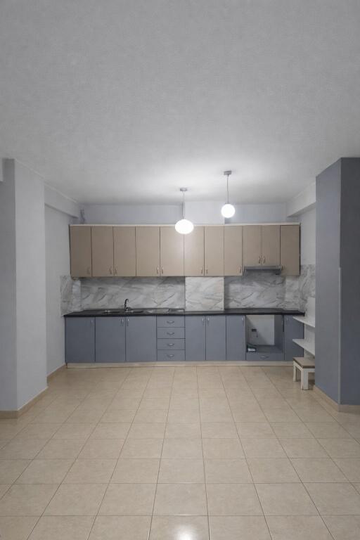 📌Appartamento 1+1 in Vendita 📍 Palazzi Cabej, Yzberisht!!!