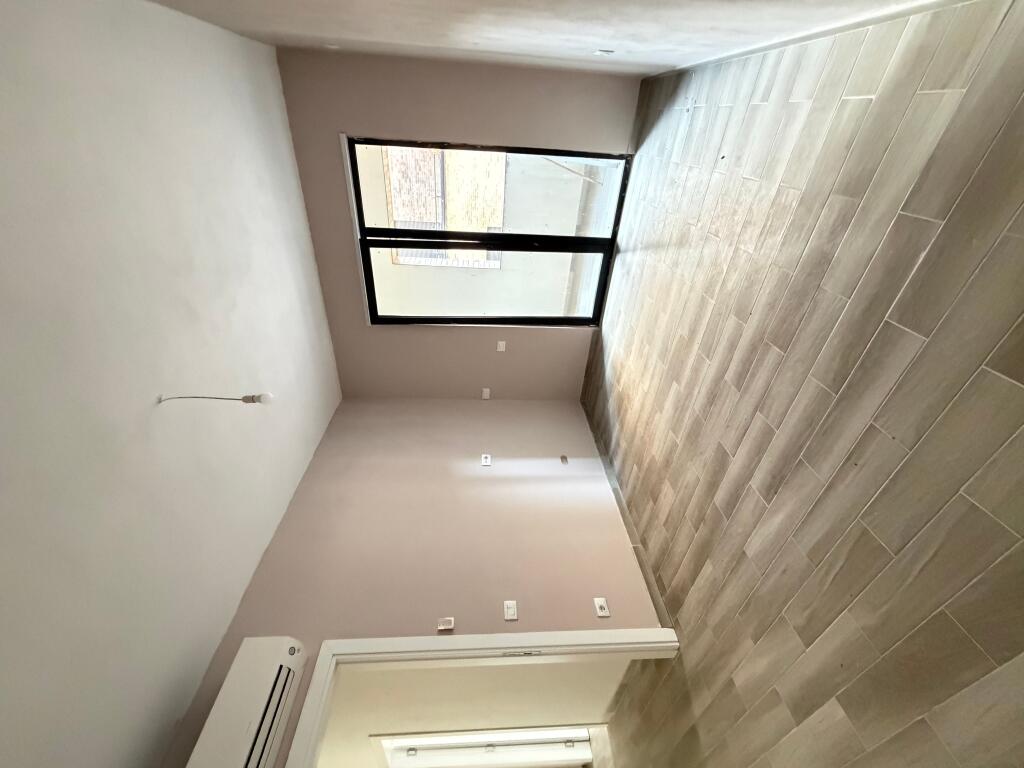 FOR SALE APARTMENT 2+1+ PARKING SPACE SIRI KODRA STREET