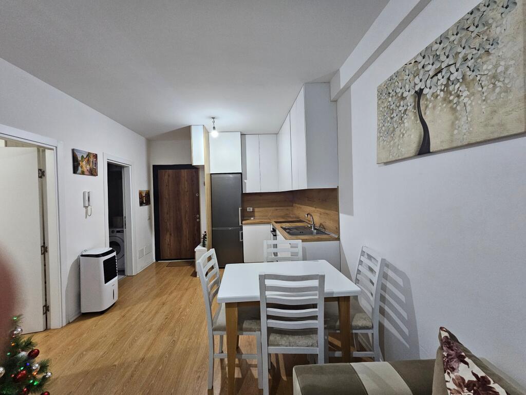 Affittasi appartamento 1+1 – Univers City